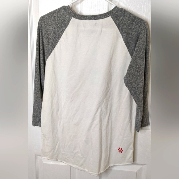 BOBS from SKECHERS Resting Bark Face BASEBALL TEE SHIRT Size Medium - Picture 3 of 5